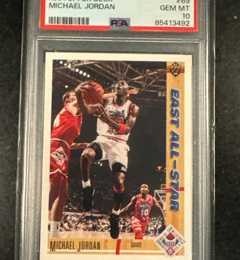 Tarjeta 1991 Upper Deck Michael Jordan #69 PSA 10, perfecta para coleccionistas y fanáticos del baloncesto. ¡Añádela a tu colección!