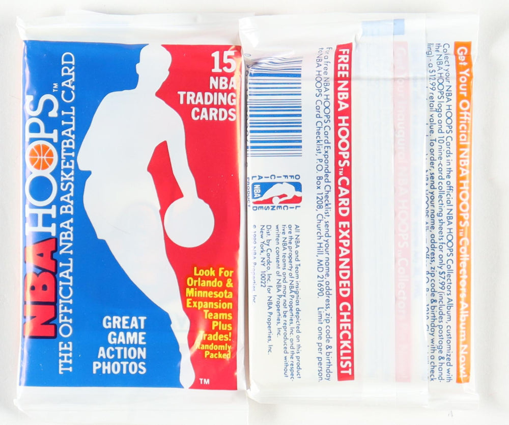 Paquete de cartas NBA Hoops 1989: Encuentra estrellas como Jordan y rookies como Rice. Ideal para coleccionistas y fans del baloncesto.